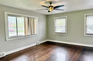 305 Danhurst Rd, Columbus, OH 43228 - Photo 6