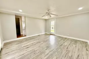 305 Danhurst Rd, Columbus, OH 43228 - Photo 16
