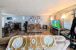 687 W Elm St, Washington Court House, OH 43160 - Photo 6