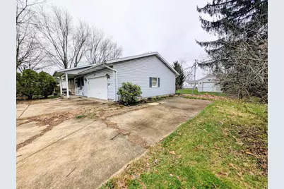 687 W Elm Street, Washington Court House, OH 43160 - Photo 24