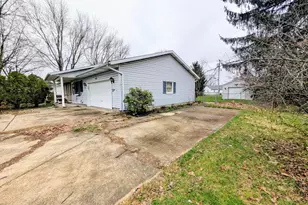 687 W Elm St, Washington Court House, OH 43160 - Photo 24