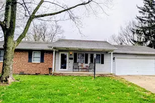 687 W Elm St, Washington Court House, OH 43160 - Photo 1