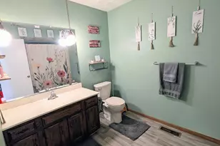 687 W Elm St, Washington Court House, OH 43160 - Photo 18