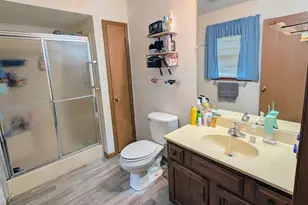 687 W Elm St, Washington Court House, OH 43160 - Photo 12