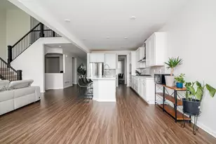 1902 Cavolo Dr, Hilliard, OH 43026 - Photo 12