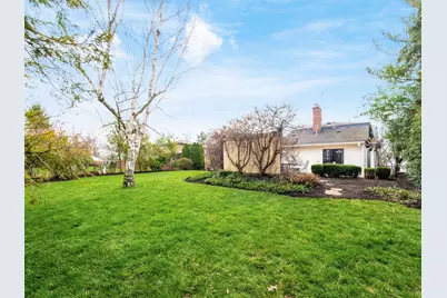 880 Lynbrook Road, Columbus, OH 43235 - Photo 6