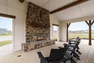 6090 Windcliff Dr E, Grove City, OH 43123 - Photo 44