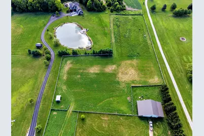 2313 Horseshoe Road, Delaware, OH 43015 - Photo 2