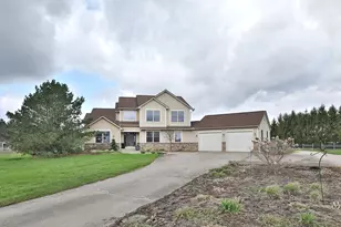 2313 Horseshoe Rd, Delaware, OH 43015 - Photo 2