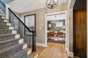 2564 Sherwood Rd, Columbus, OH 43209 - Photo 10