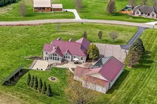 112 Arthur Ave, Newark, OH 43055 - Photo 1