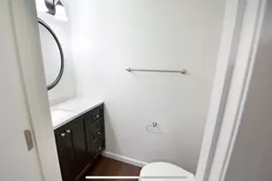 3797 Heatherglen Dr, Columbus, OH 43221 - Photo 4