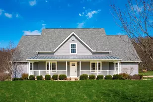 2435 Freedom Ln, Zanesville, OH 43701 - Photo 2