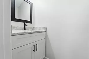 8943 Emerald Hill Dr, Lewis Center, OH 43035 - Photo 16