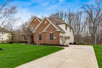 5681 Streamside Drive, Galena, OH 43021 - Photo 2