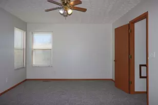 4897 Nieles Edge Dr, Columbus, OH 43232 - Photo 20