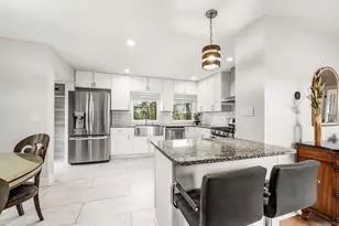 8610 Craigston Ct, Dublin, OH 43017 - Photo 12