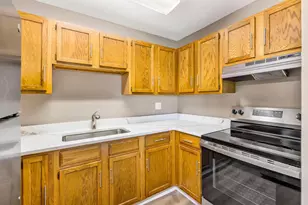 4117 Karl Rd, Columbus, OH 43224 - Photo 6