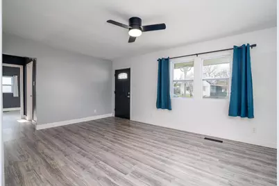 464 Yarmouth Lane, Columbus, OH 43228 - Photo 16