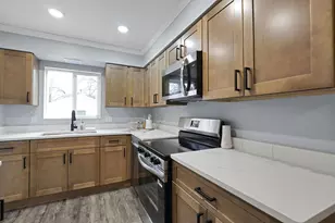 227 S Hague Ave, Columbus, OH 43204 - Photo 12