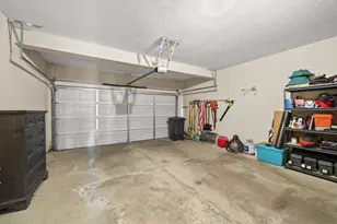 729 Redwood Ln, Lewis Center, OH 43035 - Photo 40