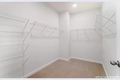 1049 Sherwood Loop, Bellefontaine, OH 43311 - Photo 12