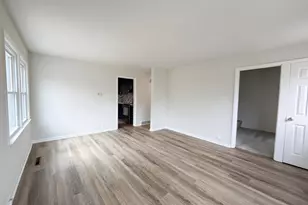 413 Sherwood Dr W, Newark, OH 43055 - Photo 12