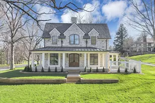 880 Newark Granville Rd, Granville, OH 43023 - Photo 2