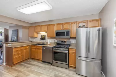 2601 Landings Way, Grove City, OH 43123 - Photo 12