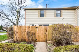 2391 Bethel Rd, Columbus, OH 43220 - Photo 4