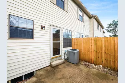 2391 Bethel Road, Columbus, OH 43220 - Photo 32