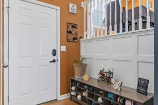 222 Dowler Dr, South Bloomfield, OH 43103 - Photo 4