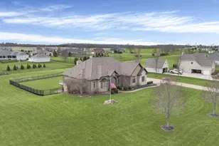 1577 Winding Oak Dr NW, Baltimore, OH 43105 - Photo 56