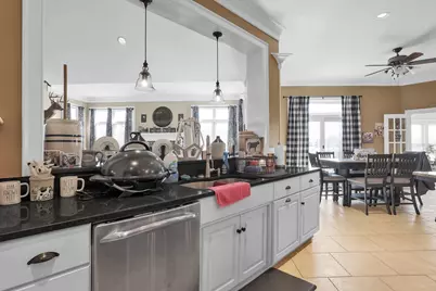 1577 Winding Oak Drive NW, Baltimore, OH 43105 - Photo 14