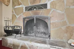 11138 York Rd SW, Baltimore, OH 43105 - Photo 18