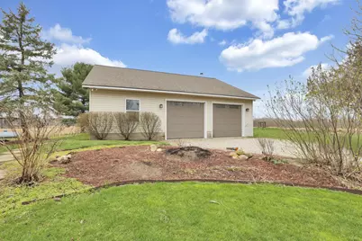 11138 York Road SW, Baltimore, OH 43105 - Photo 4