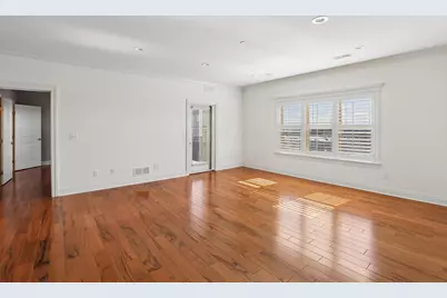 3175 Tremont Road #504, Columbus, OH 43221 - Photo 18