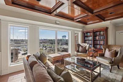 3175 Tremont Road #504, Columbus, OH 43221 - Photo 1