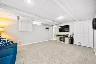 5450 Country Meadow Ct, Westerville, OH 43082 - Photo 32