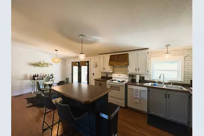 12160 Maysville Williams Road, Logan, OH 43138 - Photo 10