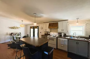 12160 Maysville-Williams Rd, Logan, OH 43138 - Photo 10