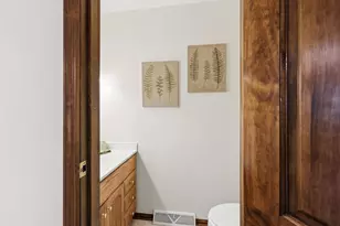 5376 Amy Ln, Columbus, OH 43235 - Photo 16