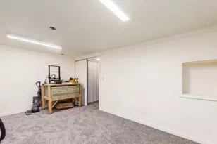 881 Upholland Ln, Columbus, OH 43085 - Photo 18