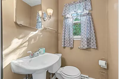 740 Gay Street, Bucyrus, OH 44820 - Photo 8