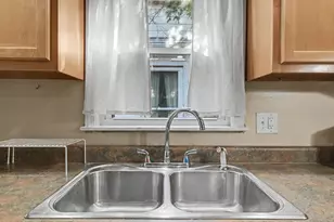 740 Gay St, Bucyrus, OH 44820 - Photo 10