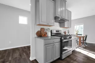 8239 Woodland Crk Ct, Blacklick, OH 43004 - Photo 16