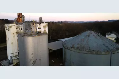 945 Mill Road, Loudonville, OH 44842 - Photo 4