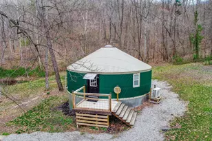 26702 E Fork Rd, Laurelville, OH 43135 - Photo 2