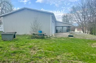 1055 Hart Rd, Columbus, OH 43223 - Photo 12