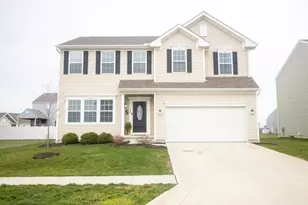 1129 Stratford Wy, London, OH 43140 - Photo 1